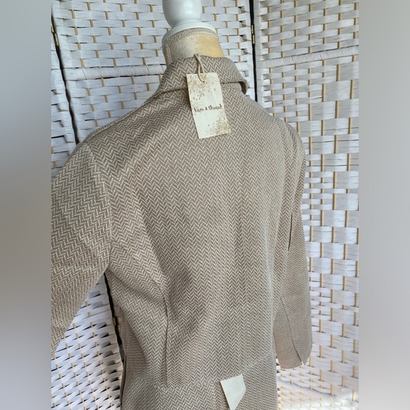 NWT Hem & Thread Chevron Jacquard Texture Crop Blazer flattering 1 button closer - Picture 10 of 12